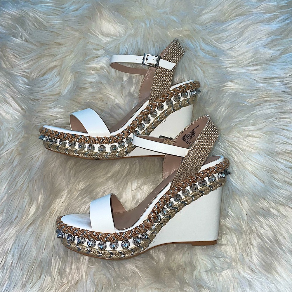 Charles by Charles David Hyphen Embellished Espadrille Wedge Sandals size 7.5